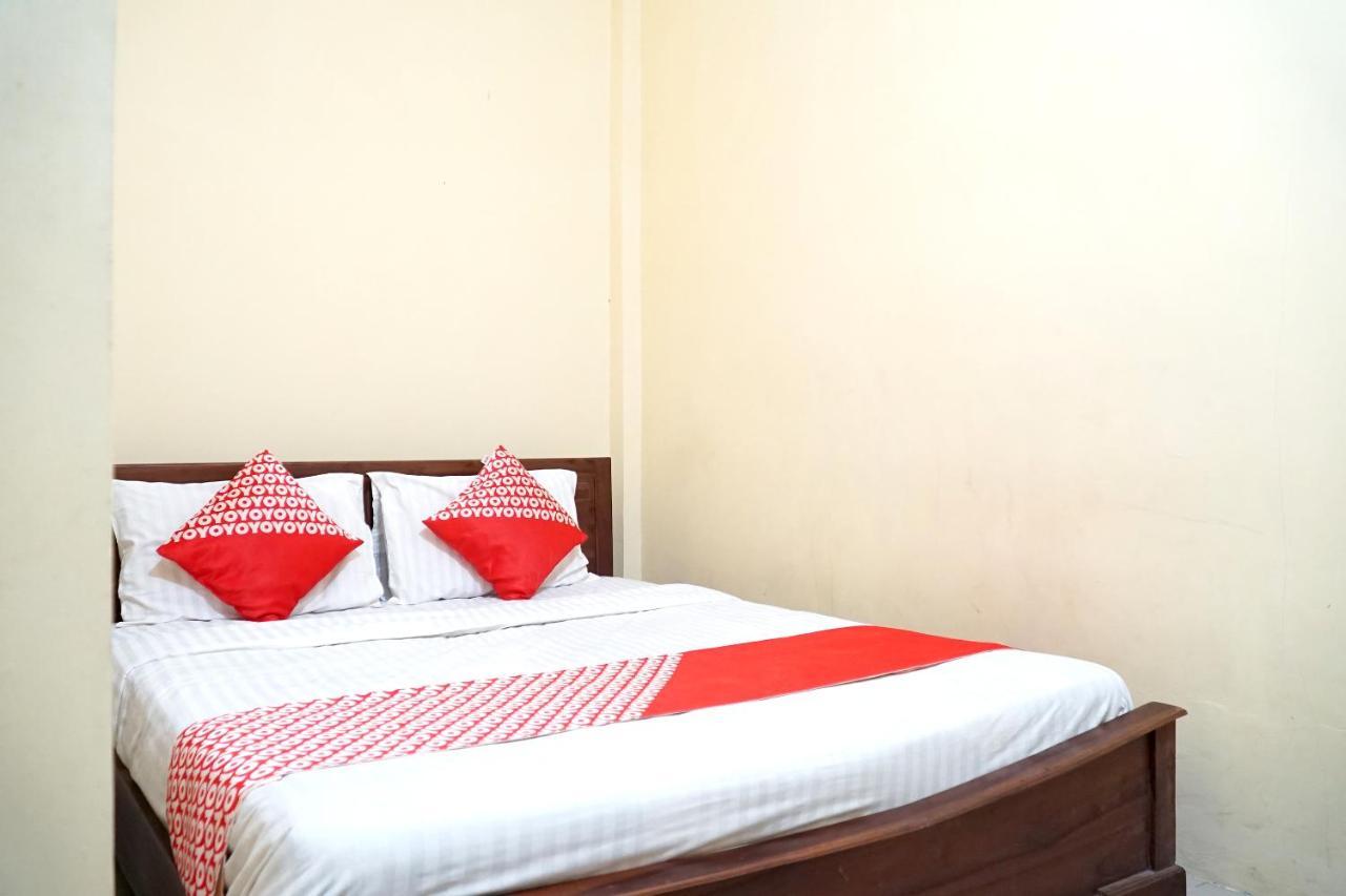 Oyo Flagship 1034 Pondok Mulia Guest House Syariah Balikpapan  Exterior photo