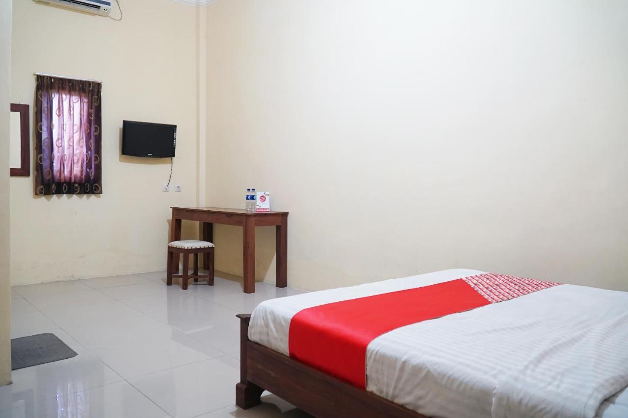 Oyo Flagship 1034 Pondok Mulia Guest House Syariah Balikpapan  Exterior photo