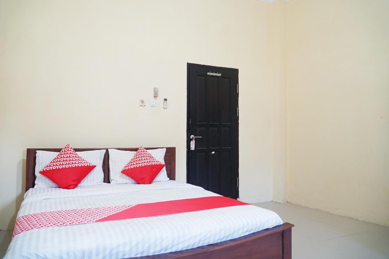 Oyo Flagship 1034 Pondok Mulia Guest House Syariah Balikpapan  Exterior photo
